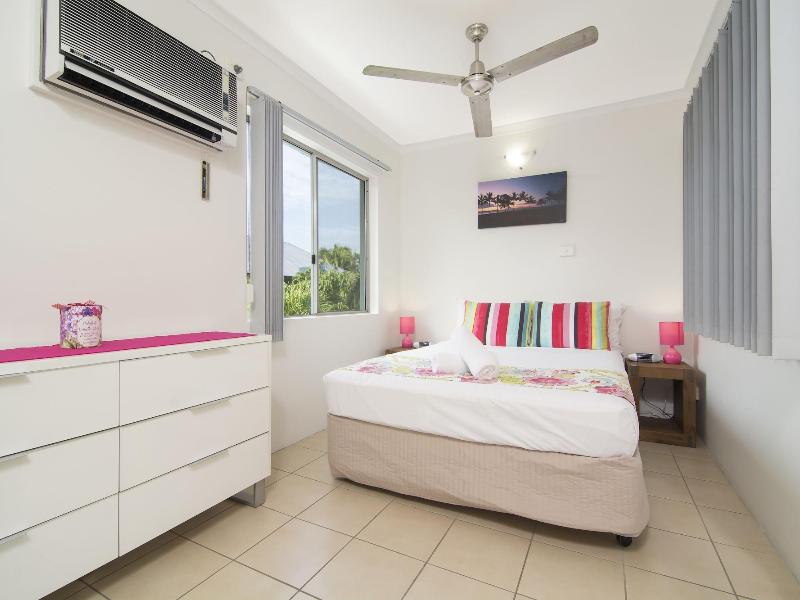 Port Douglas Outrigger Holiday Apartments image