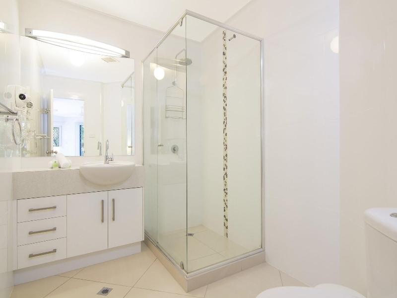 Port Douglas Outrigger Holiday Apartments image