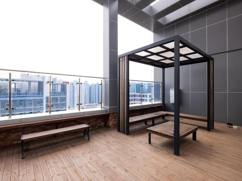 Grandbleu Hotel Residence image