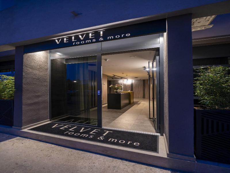 Velvet Rooms More