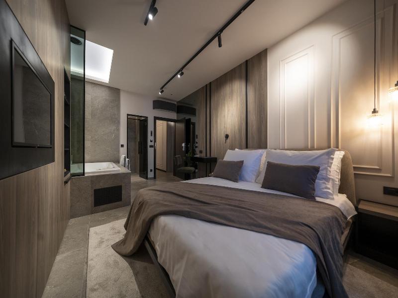 Velvet Rooms More image