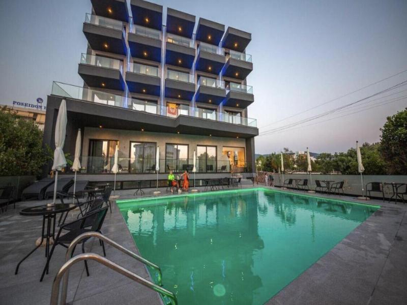 Azura Hotel image