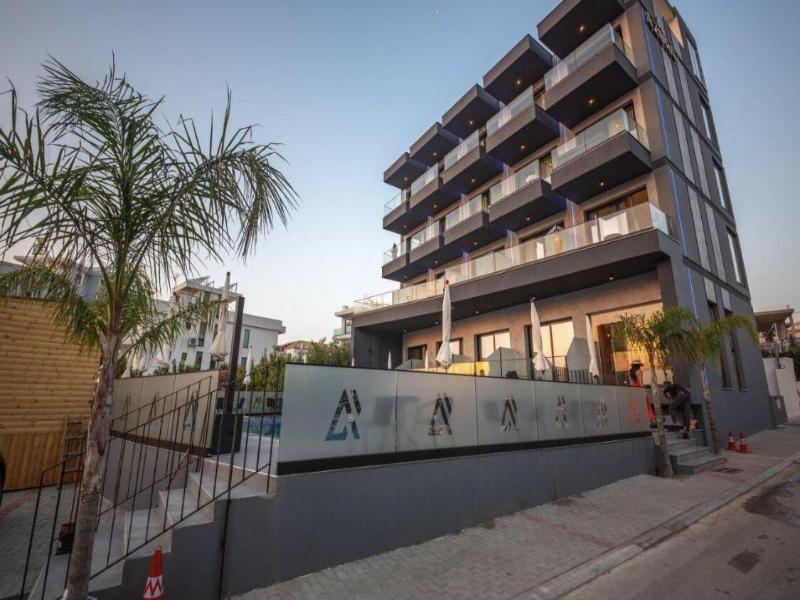 Azura Hotel image