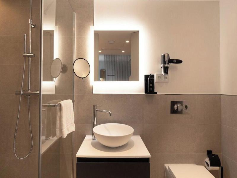 Limehome Madrid Calle Hurtado De Mendoza image