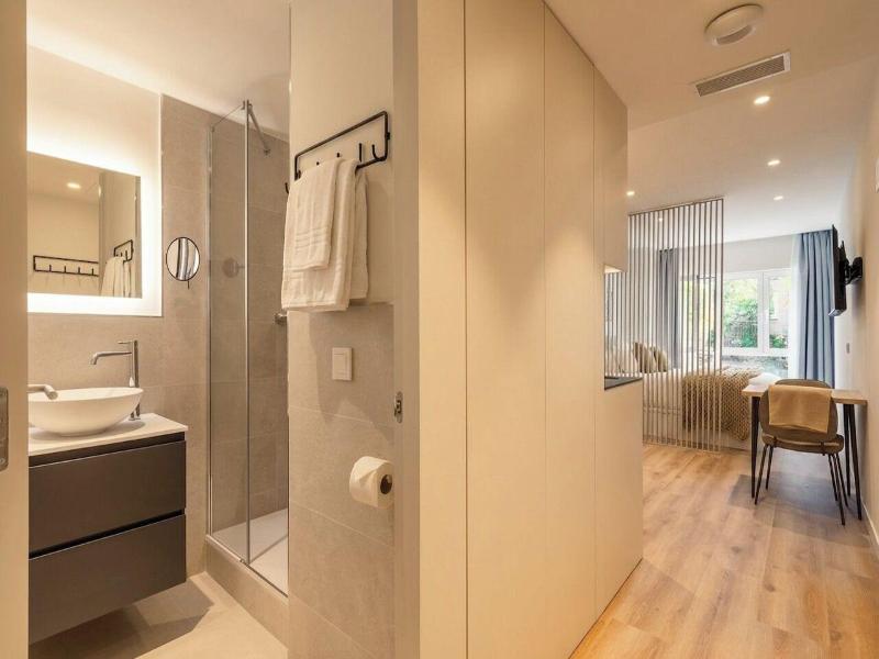 Limehome Madrid Calle Hurtado De Mendoza image