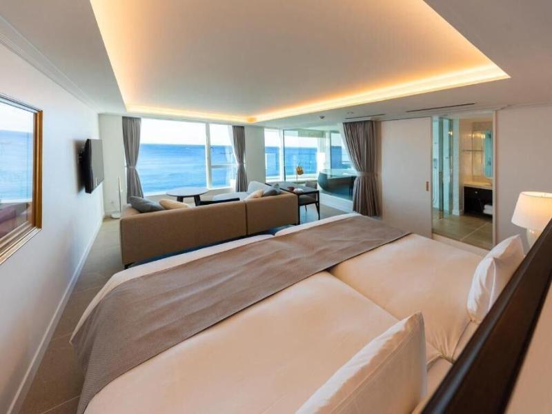 Hayama Hotel Otowa No Mori image