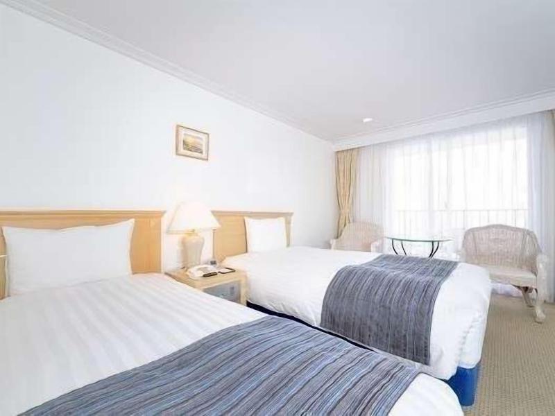 Hayama Hotel Otowa No Mori image