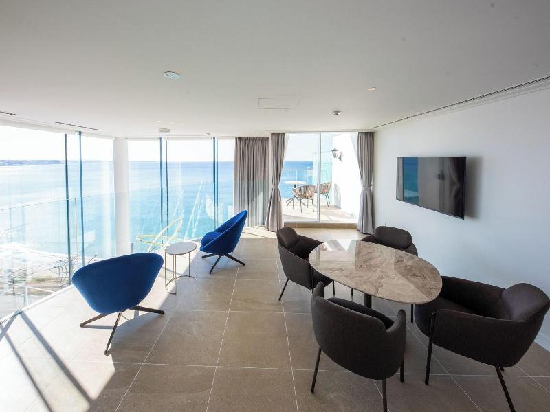 Hayama Hotel Otowa No Mori image