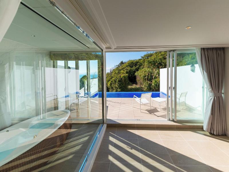 Hayama Hotel Otowa No Mori image