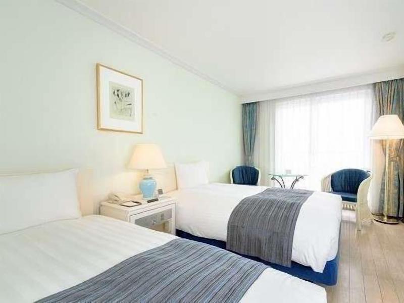Hayama Hotel Otowa No Mori image