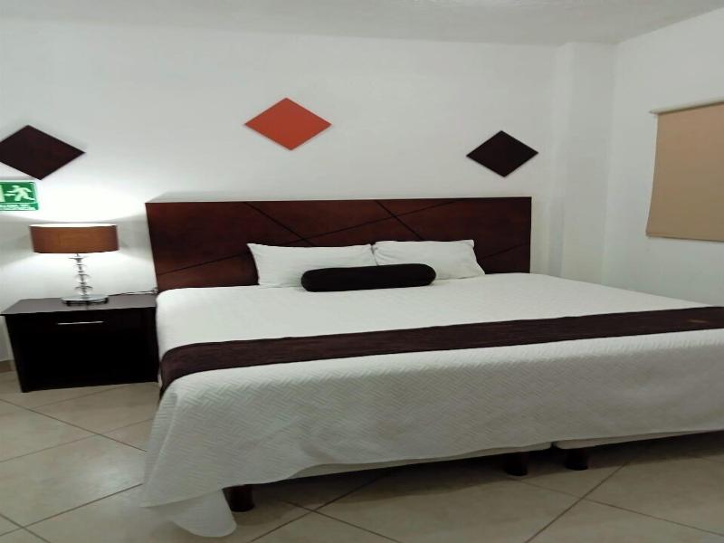 Hotel Plaza Elite 4