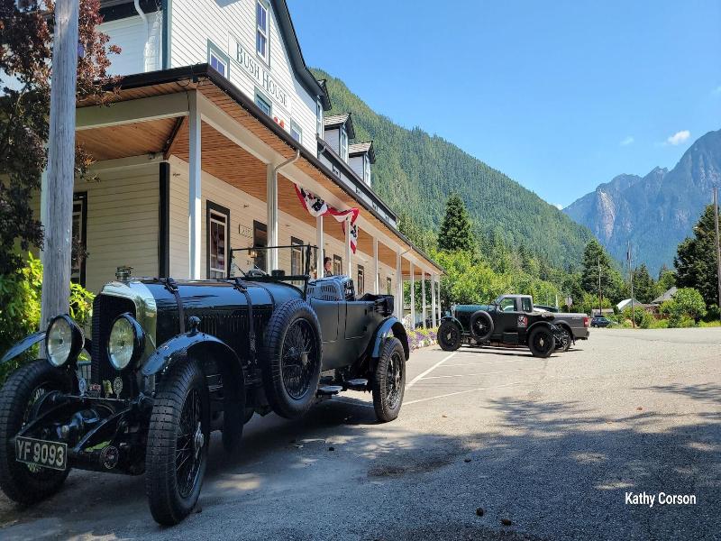 Bush House Inn