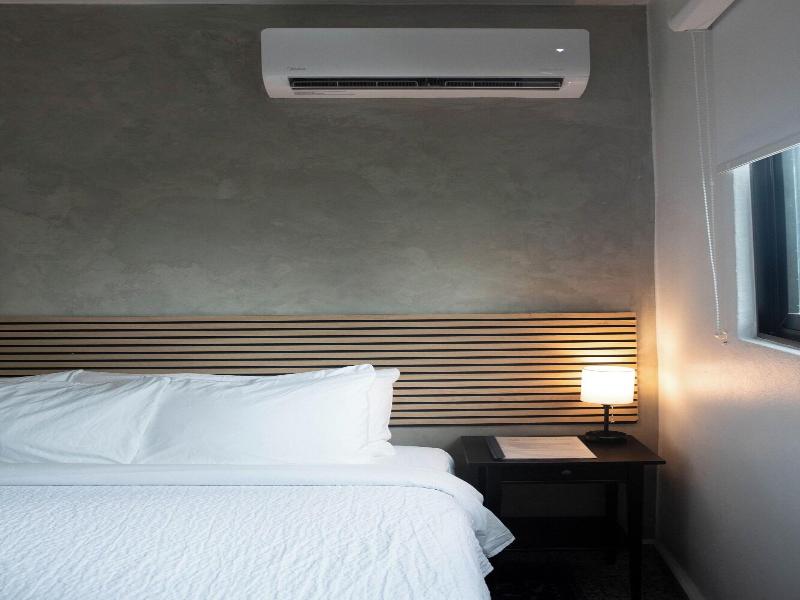 The Looking Glass Hotel image