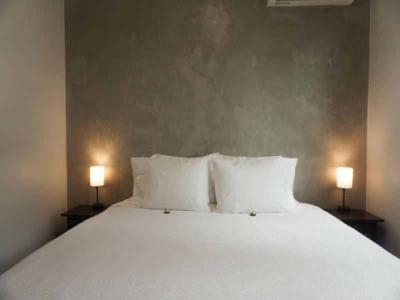 The Looking Glass Hotel image