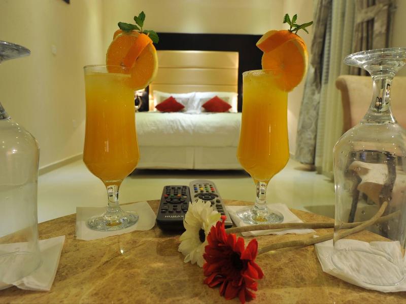 Al Janadriyah Suites 7 image