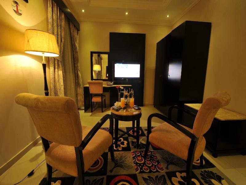 Al Janadriyah Suites 7 image
