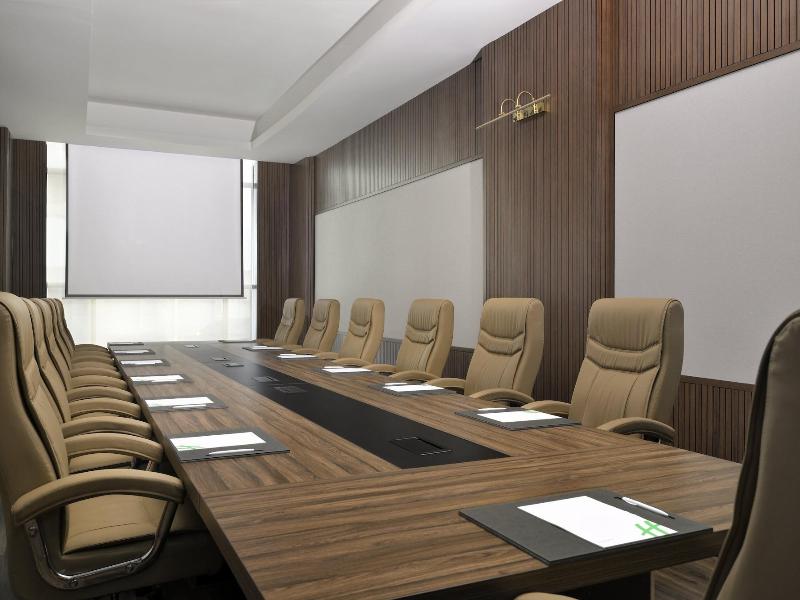 Holiday Inn Jeddah Corniche By Ihg — view