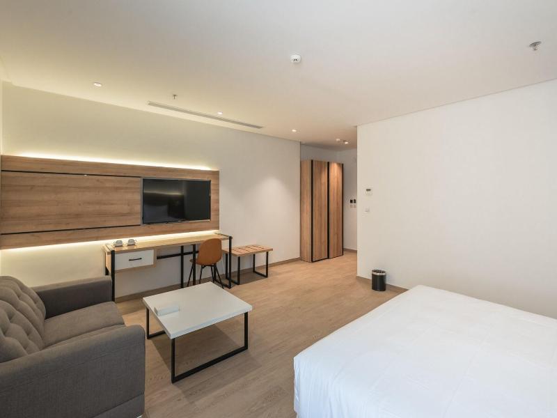 Hasana Suites image
