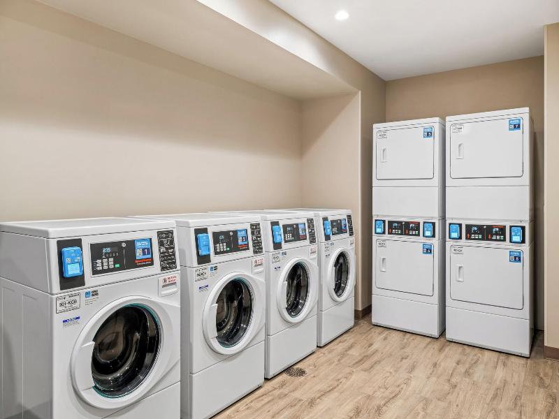 Everhome Suites Somerset South Brunswick image