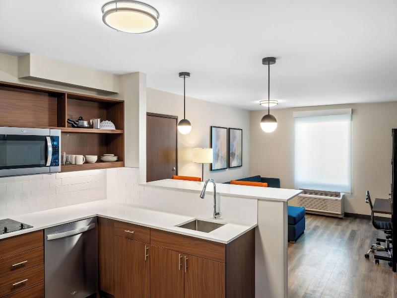 Everhome Suites Somerset South Brunswick image