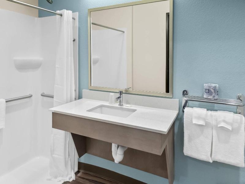 Woodspring Suites Greenville Airport image