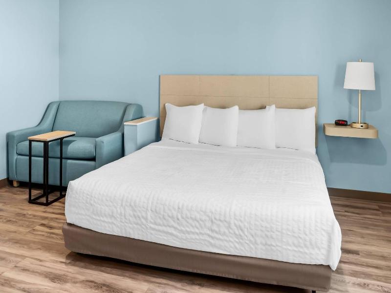 Woodspring Suites Greenville Airport image