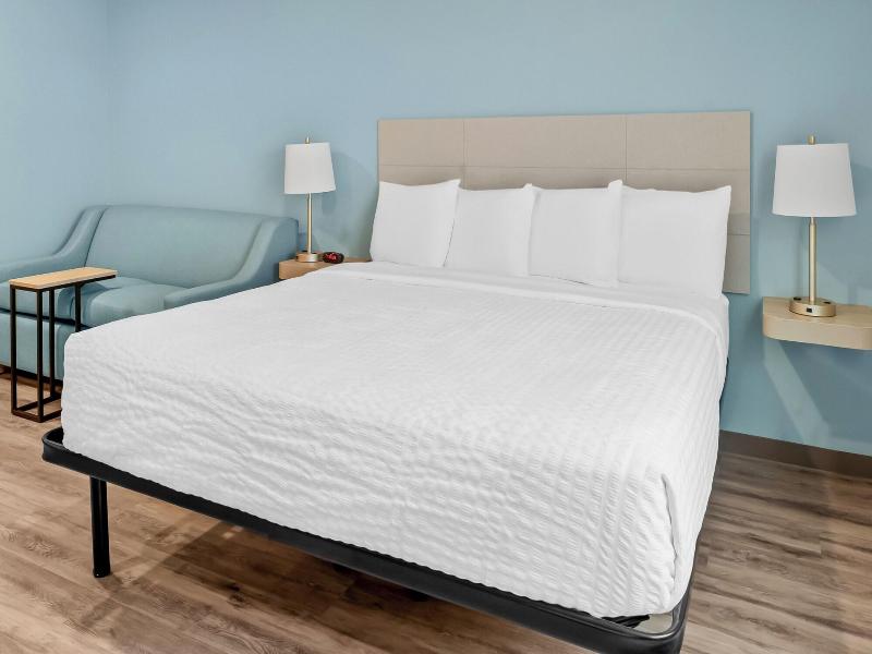 Woodspring Suites Greenville Airport image