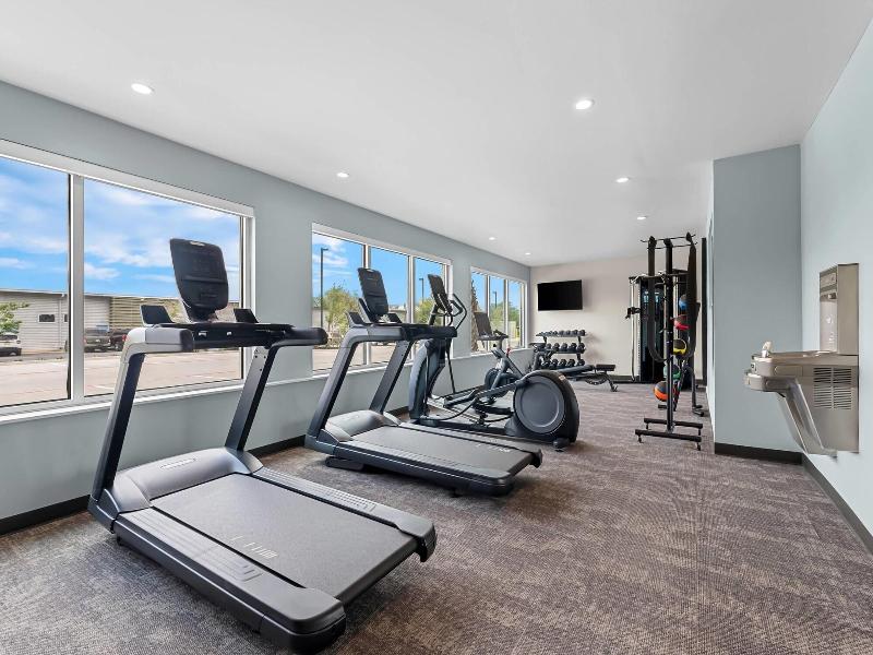 Everhome Suites Brownsville image