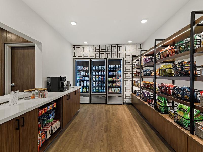Everhome Suites Brownsville image