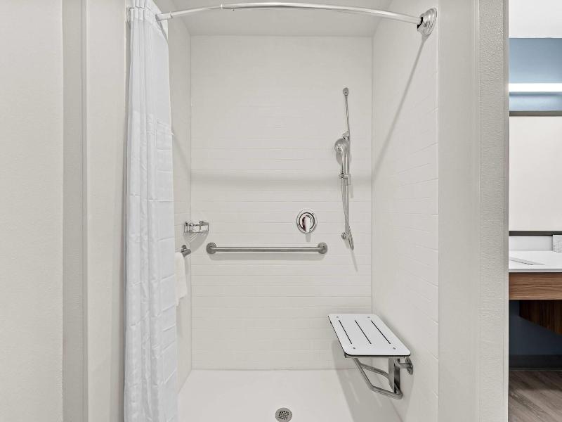 Everhome Suites Brownsville image