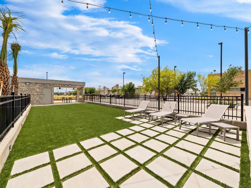 Everhome Suites Brownsville image