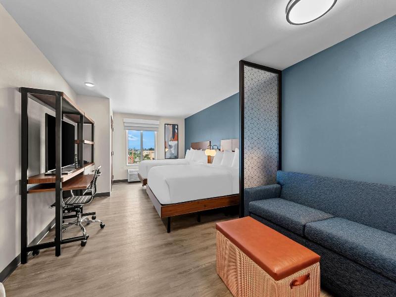 Everhome Suites Brownsville image