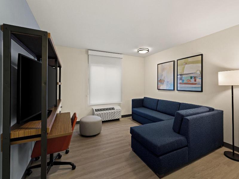 Everhome Suites Brownsville image