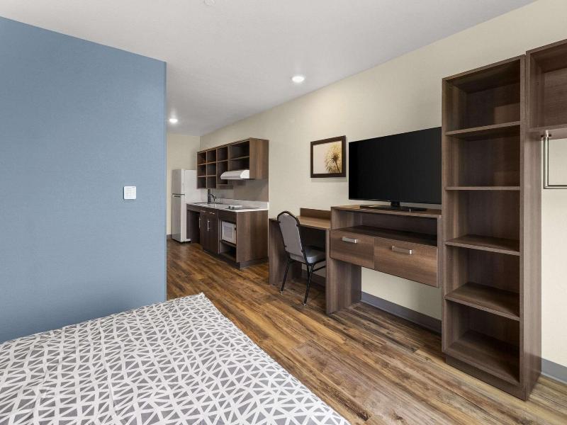 Woodspring Suites Bowling Green I 65 image