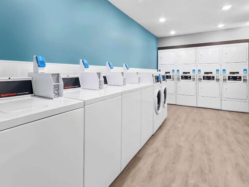 Woodspring Suites Pensacola West