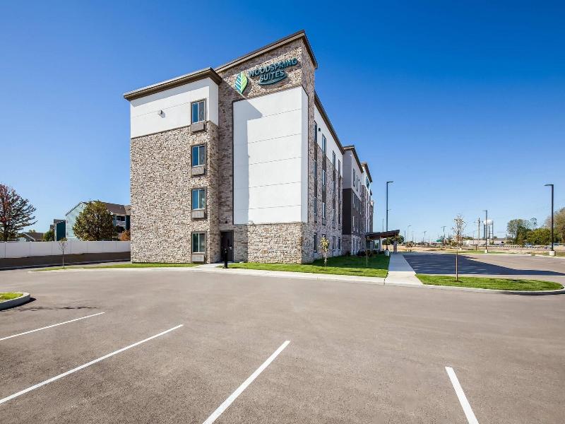 Woodspring Suites St Peters Ofallon image