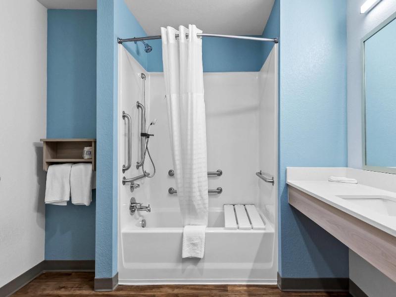 Woodspring Suites St Peters Ofallon image