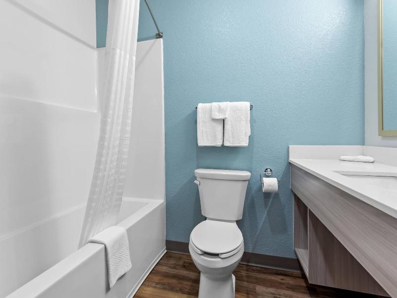 Woodspring Suites St Peters Ofallon image