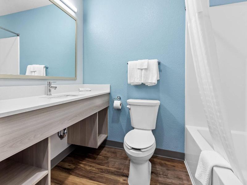 Woodspring Suites St Peters Ofallon image