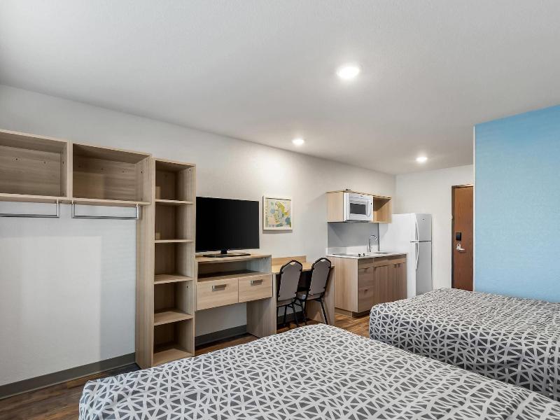Woodspring Suites St Peters Ofallon image