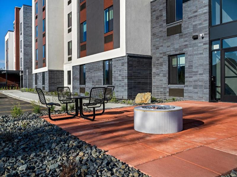 Everhome Suites Bozeman image