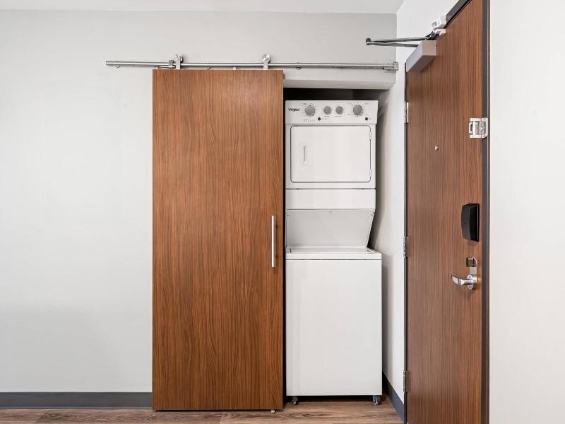 Everhome Suites Bozeman image