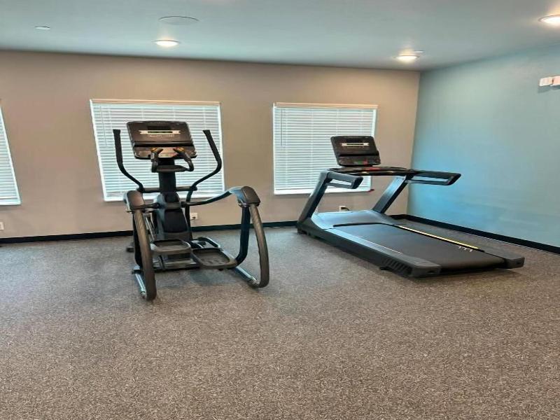 Woodspring Suites Jackson Pearl I 20