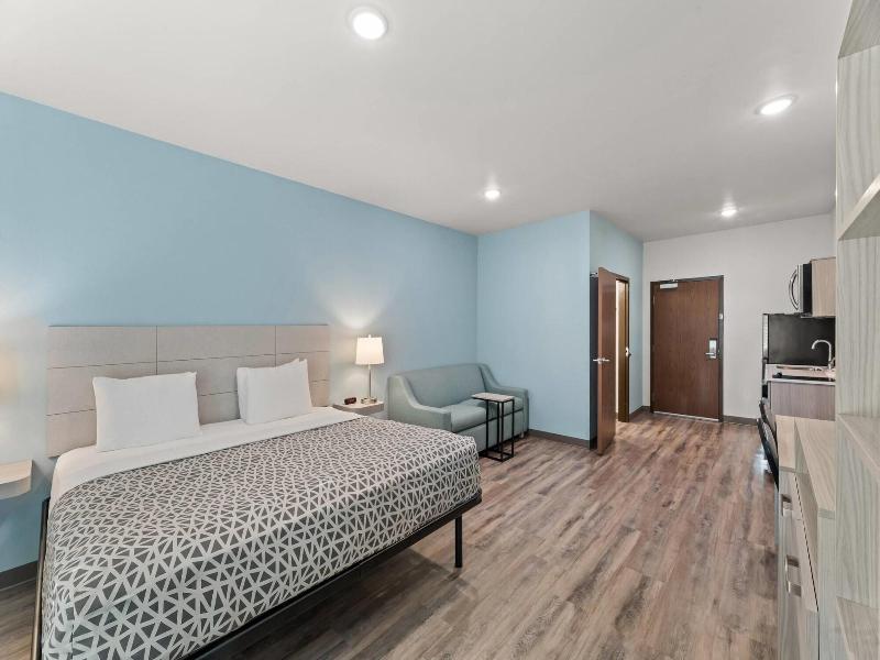 Woodspring Suites Jackson Pearl I 20 image