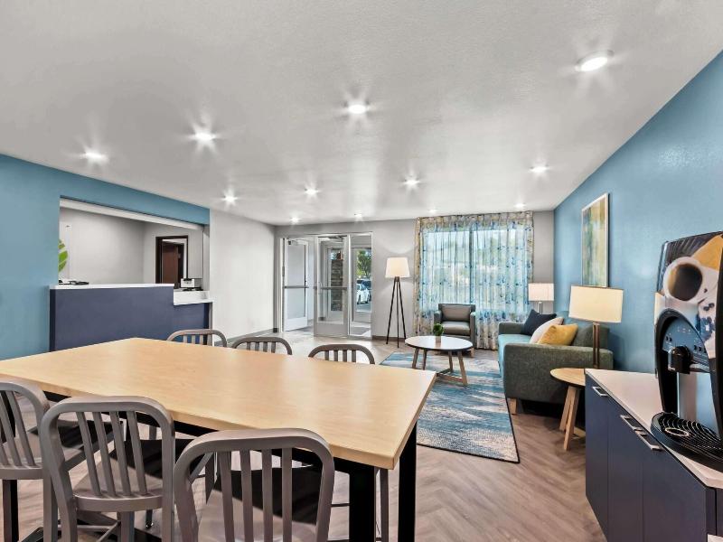 Woodspring Suites Gilbert Mesa Gateway Airport image
