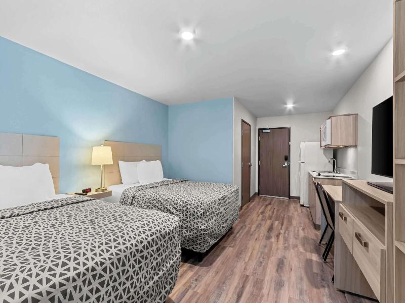 Woodspring Suites Gilbert Mesa Gateway Airport image