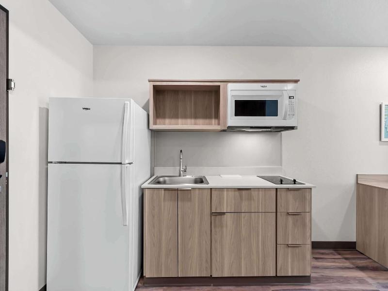 Woodspring Suites Gilbert Mesa Gateway Airport image