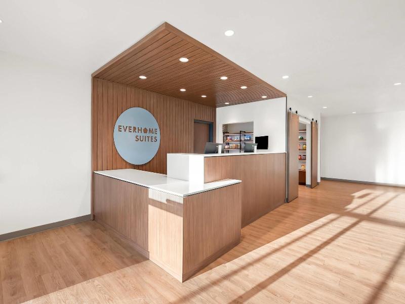 Everhome Suites Portsmouth Newington image