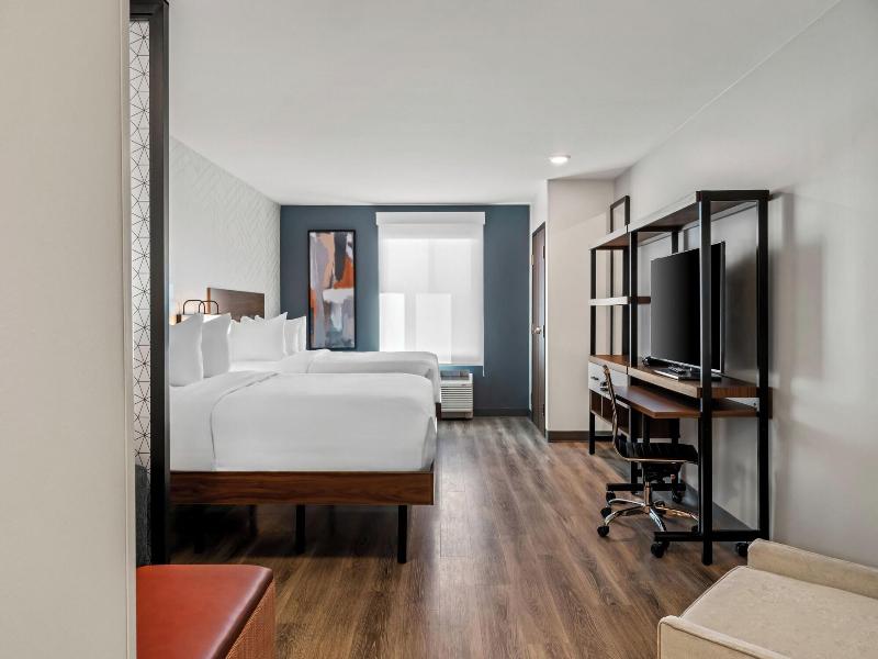 Everhome Suites Portsmouth Newington image