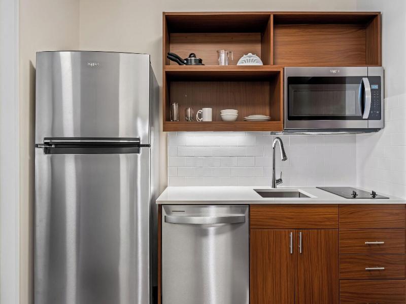 Everhome Suites Portsmouth Newington image